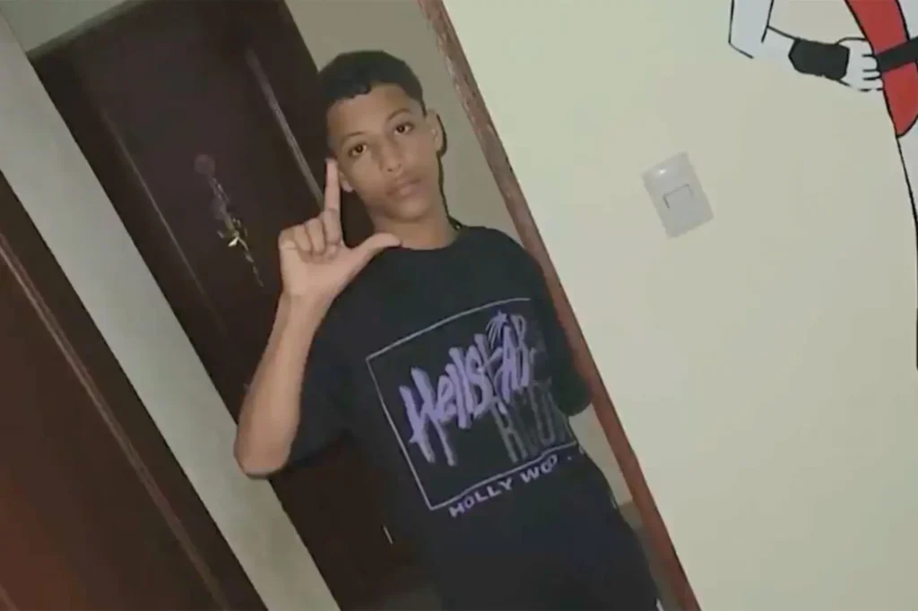 Teen stowaways found dead in JetBlue plane's