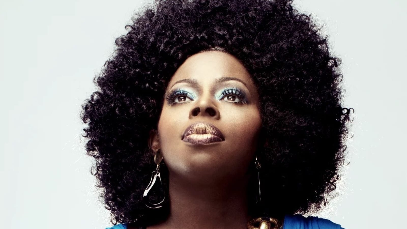 Angie Stone Dies at 63 in Tragic Car Accident